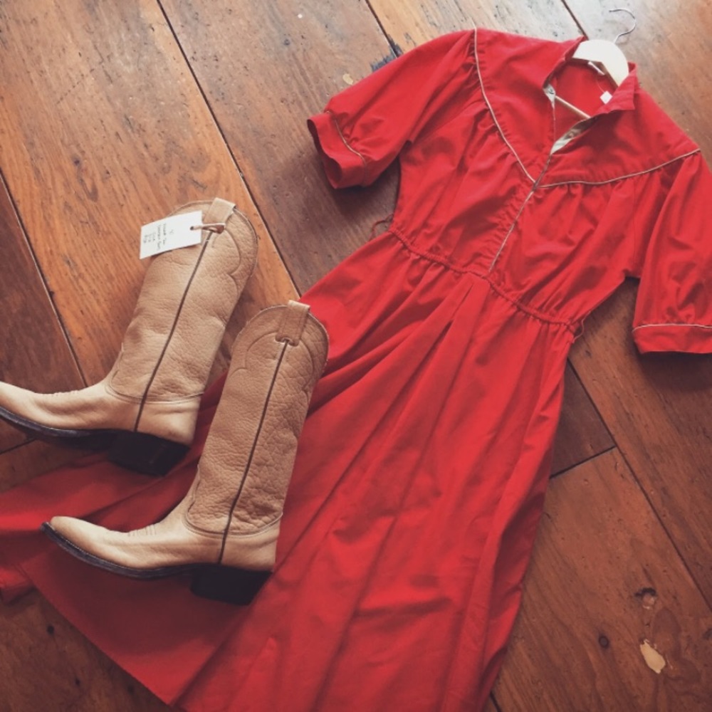 Vintage • Red Midi Dress